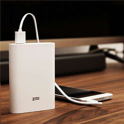 پاور بانک شيائومي مدل ZMI MF855 Power Router با ظرفيت 7800 ميلي آمپر ساعت